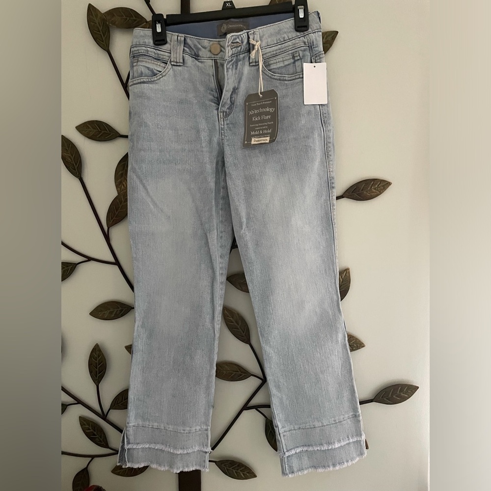 Democracy Jeans Size 4